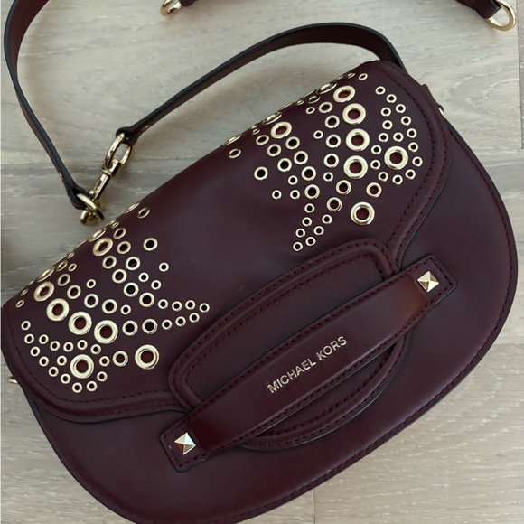 Michael Kors CARY Medium Deep Burgundy Bag - Picture 1 of 3